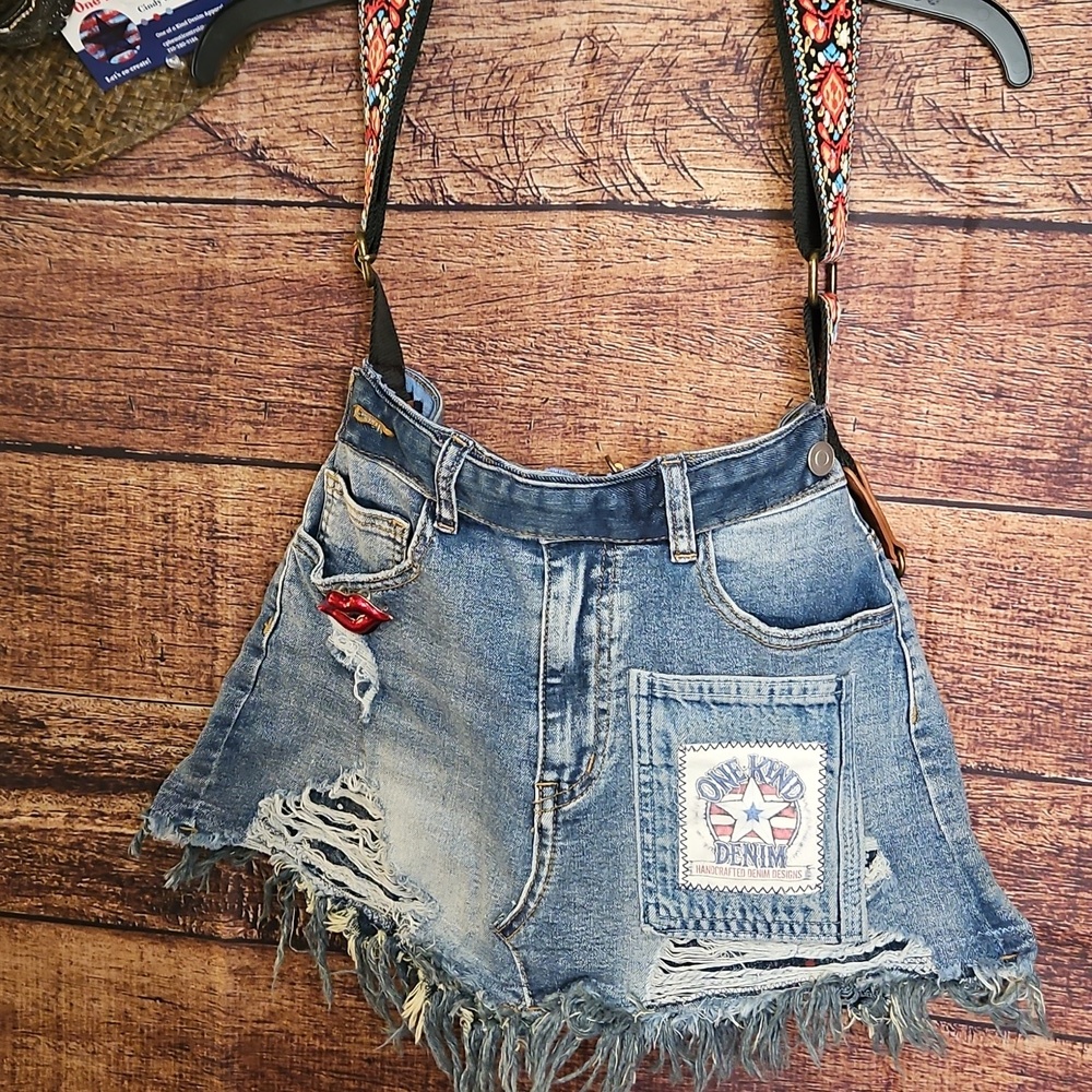 "One Kind Denim" 2025 FALL COLLECTION~ CROSS BODY HIPPIE INSPIRED DENIM BAG! $55